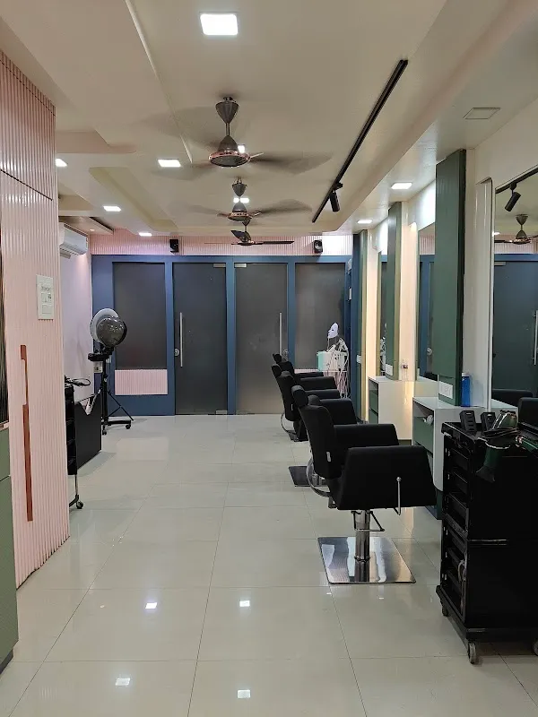 The Makeover Studio - Hair, Skin & More
