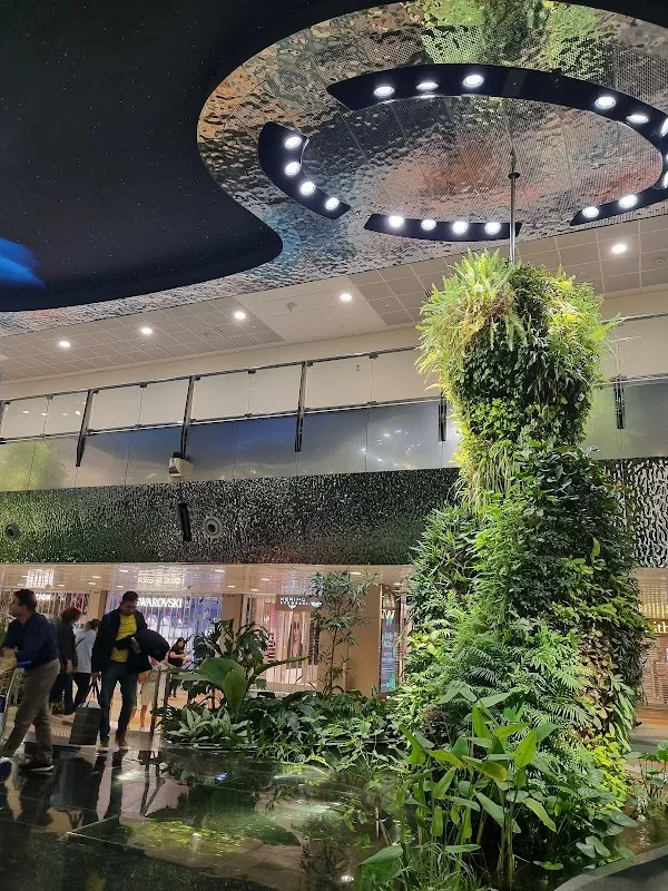 Natureland Changi Airport T3