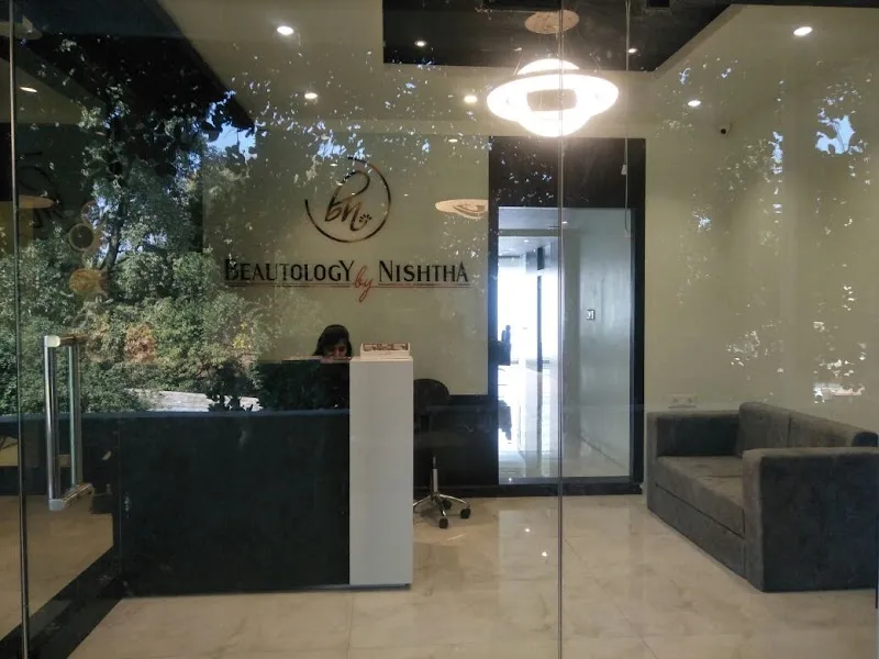 Beautology unisex salon