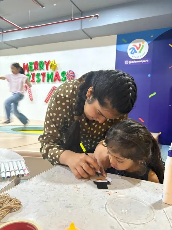RANGRAGE art classes