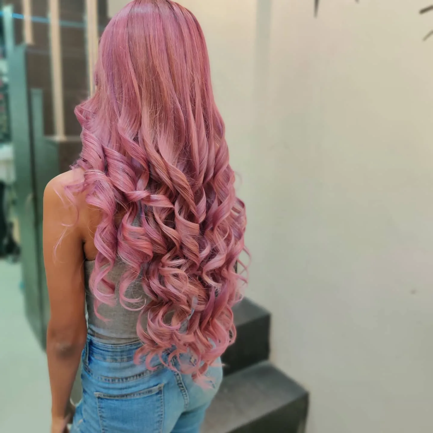 BBeyond Hair And Beauty Family Salon