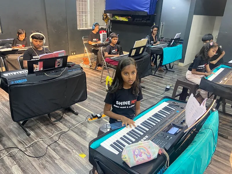 SHINEHOT DANCE MUSIC AND FITNESS STUDIO