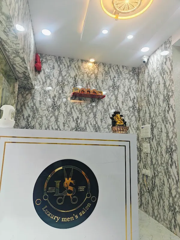 Luxury Mens Salon