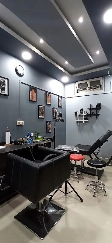 Shades Of Lines Tattoo Studio