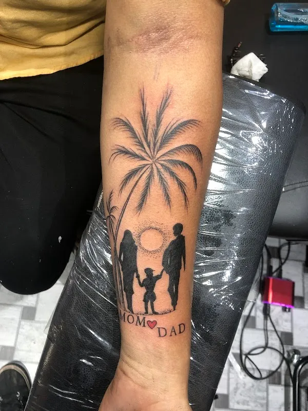 Tanix Tatoo & piercing