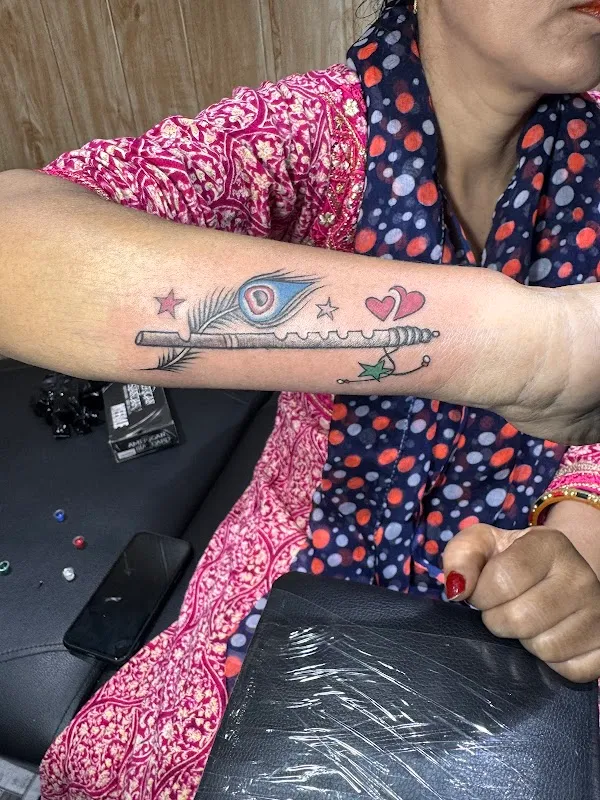 Tanix Tatoo & piercing