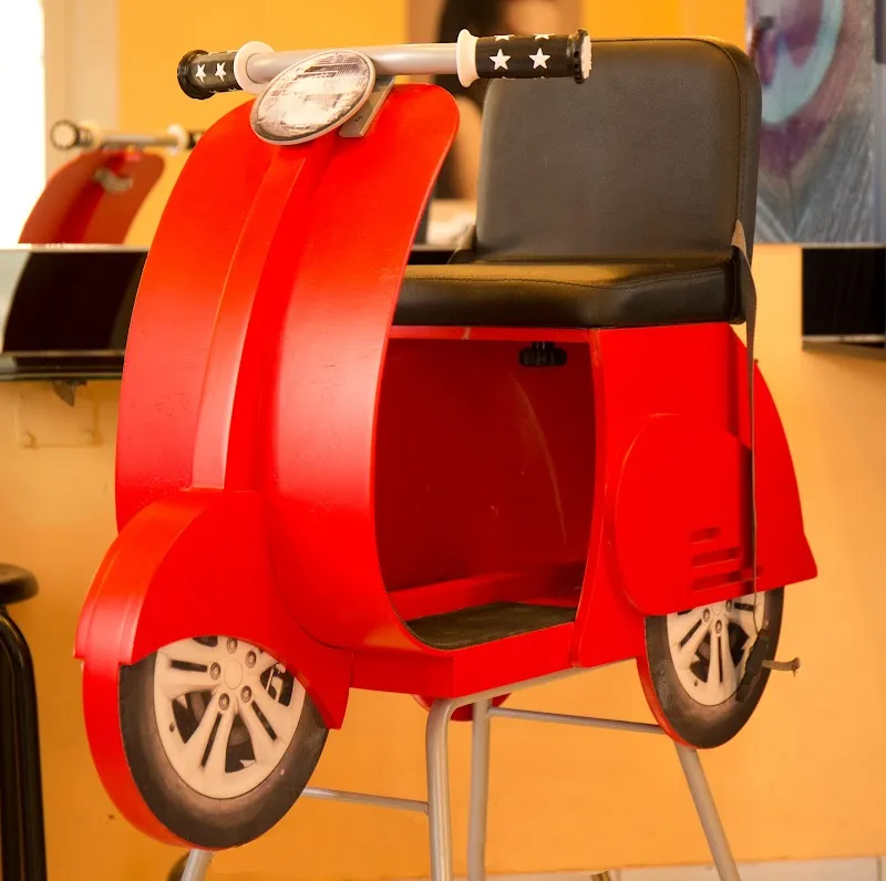 Friseur Salon Eva - color & style