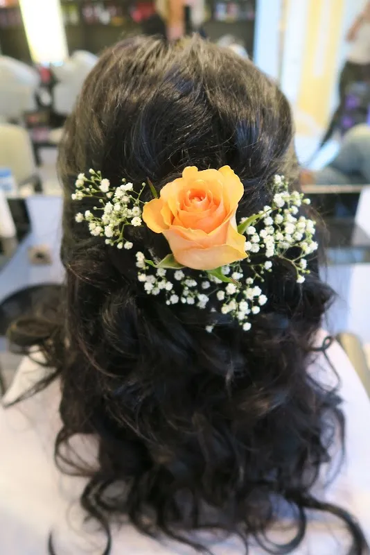 Friseur Salon Eva - color & style