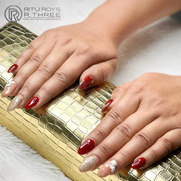 R Three Salon