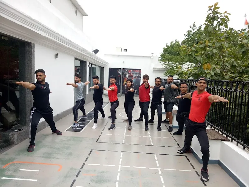 Fitness First Connaught Place, Hamilton House | Best gym in Connaught Place, New Delhi
