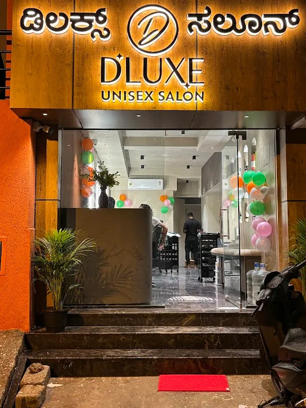 Dluxe Unisex Salon