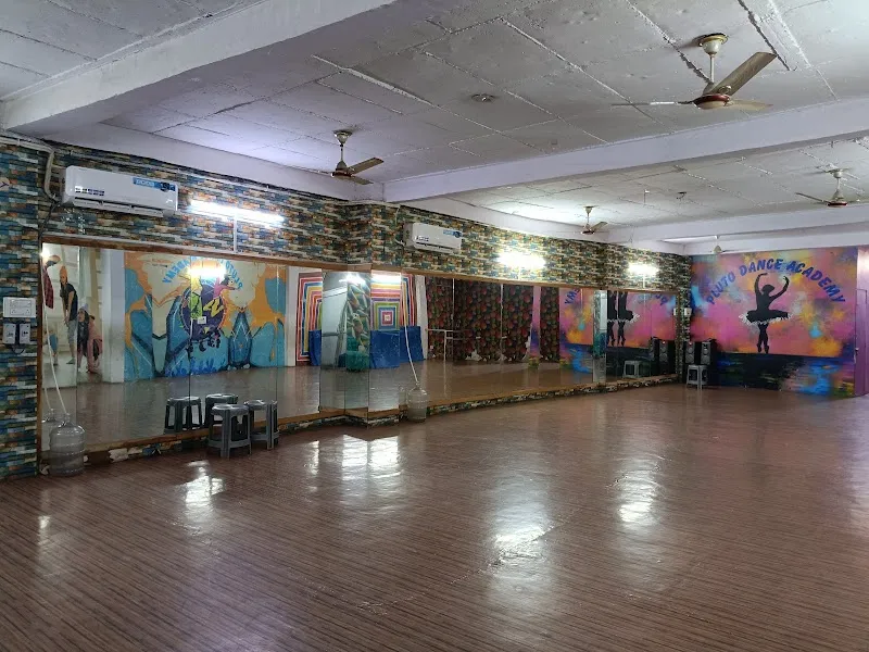 Pluto Dance Academy | Best Dance Academy In Rani Bagh |