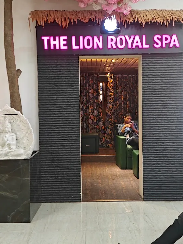 The lion royal spa