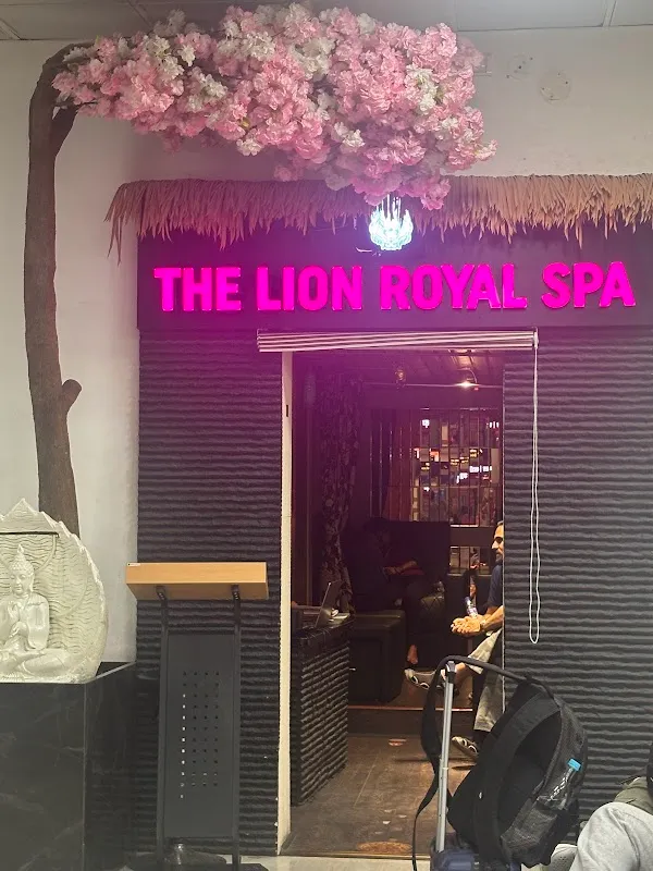The lion royal spa