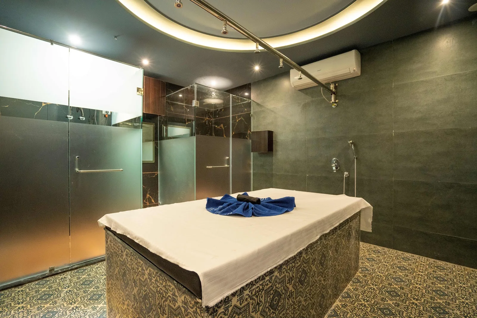 Panchveda Spa - A Luxurious ayurvedic family spa