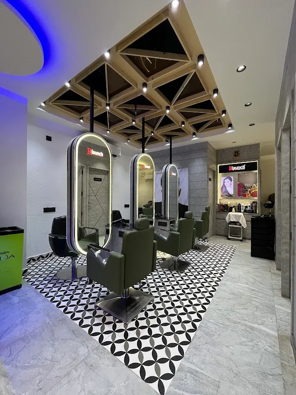 R Launch Salon |L'Oreal | Best Hair & Makeup Salon in Dhanbad | Unisex Salon