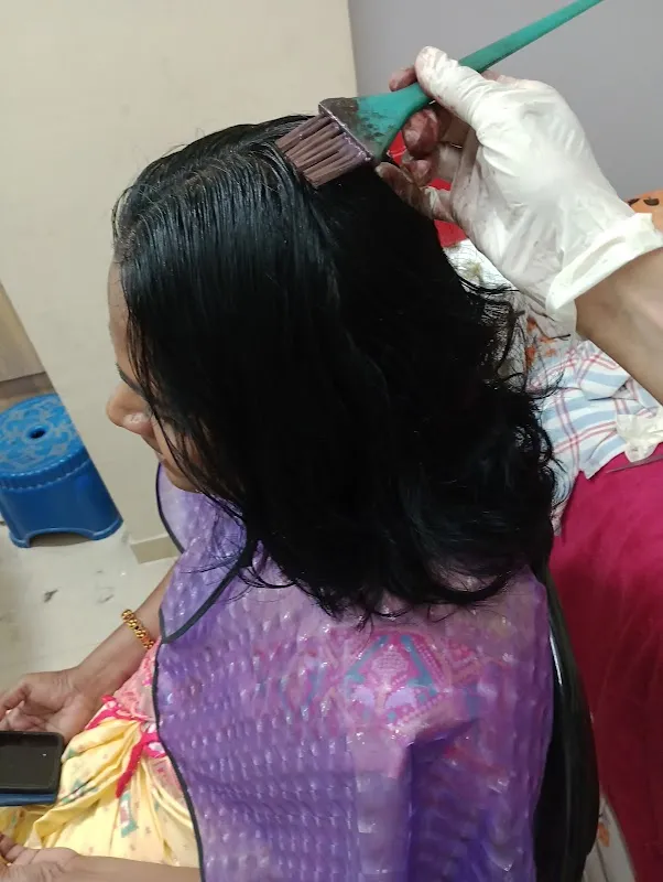 Shrungar Beauty Salon & Spa