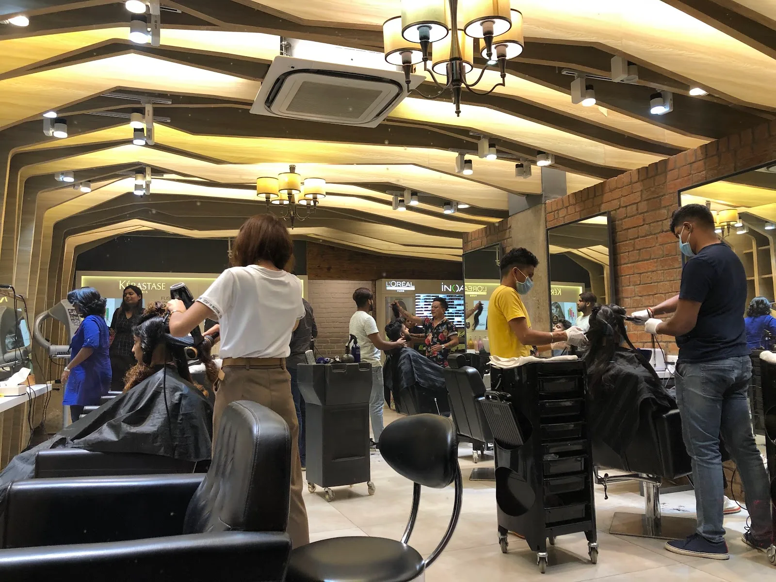 Vurve Salon | Kilpauk