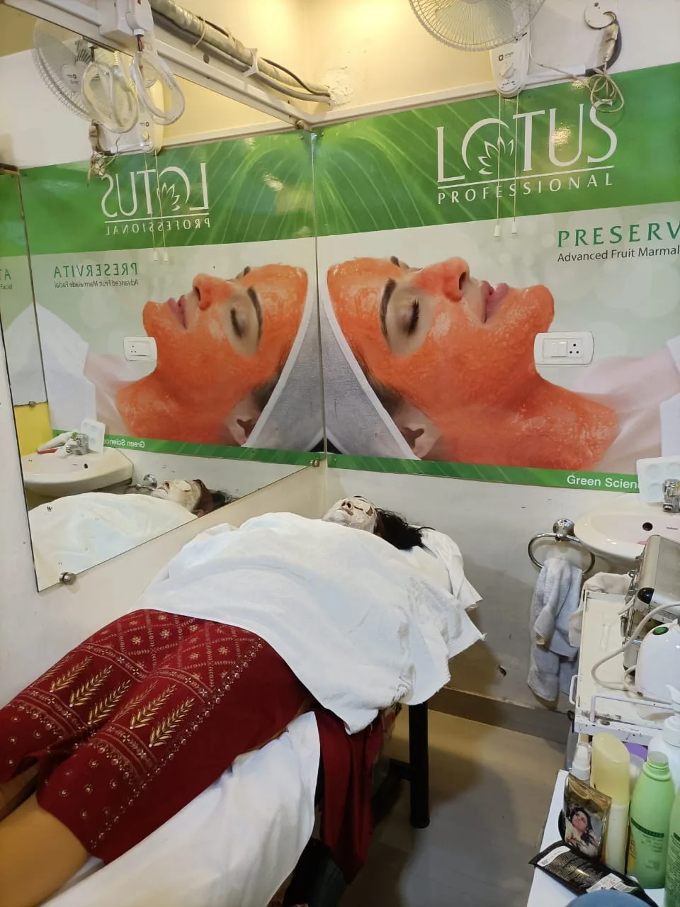 Mamtas Beauty parlour
