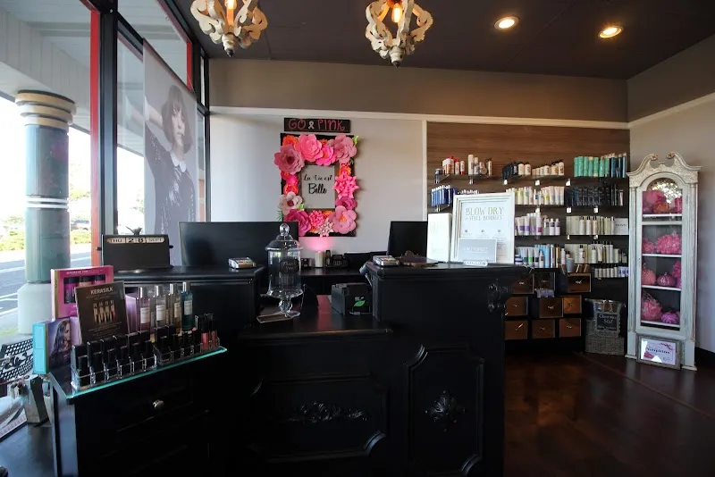 La Belle Vie Salon