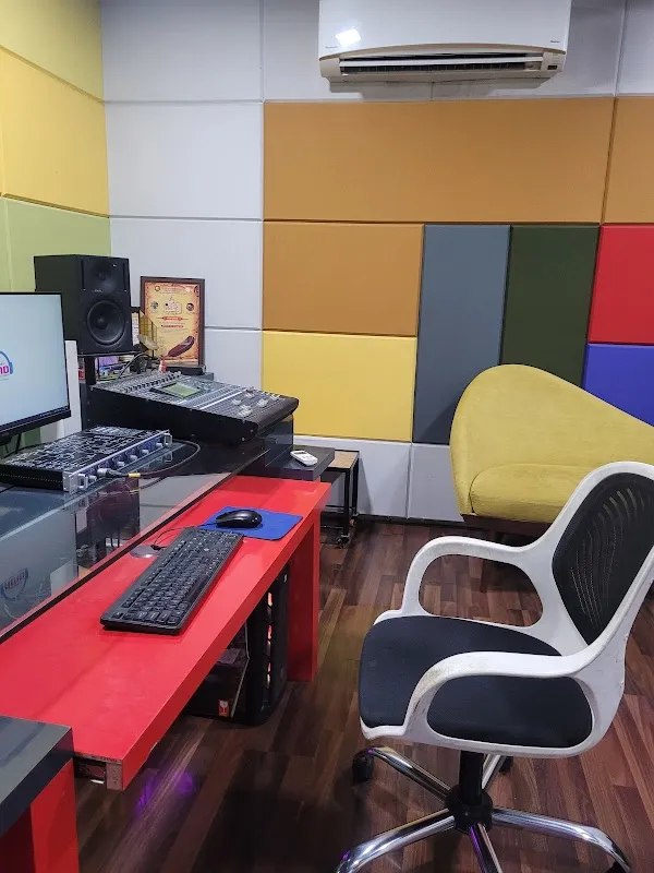 ए एम डी रेकॉर्डिंग स्टुडियो AMD Recording Studio