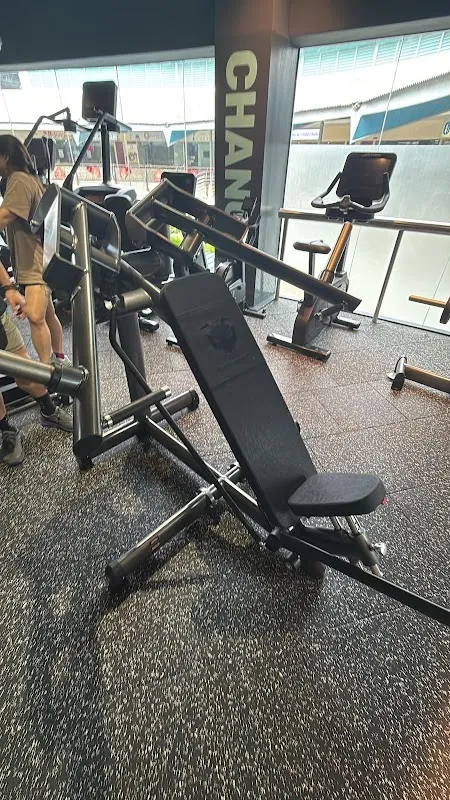 24/7 FITNESS Elias Mall