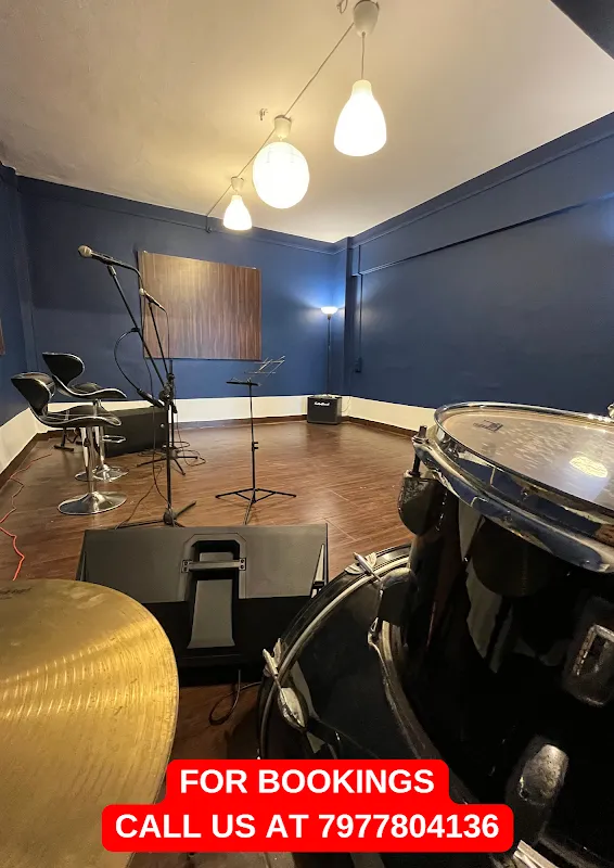 MUSIC JAMMIN STUDIO