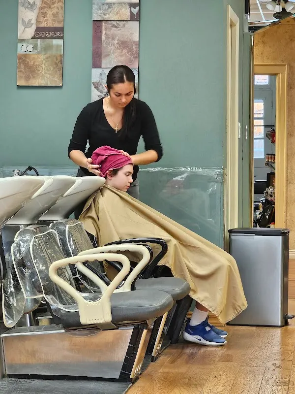 Changing Images Hair Salon