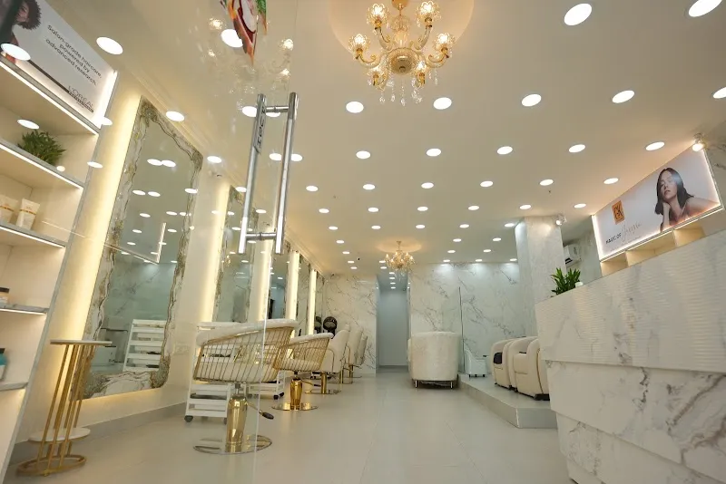 Indulge The Salon, Forest Park, Bhubaneswar