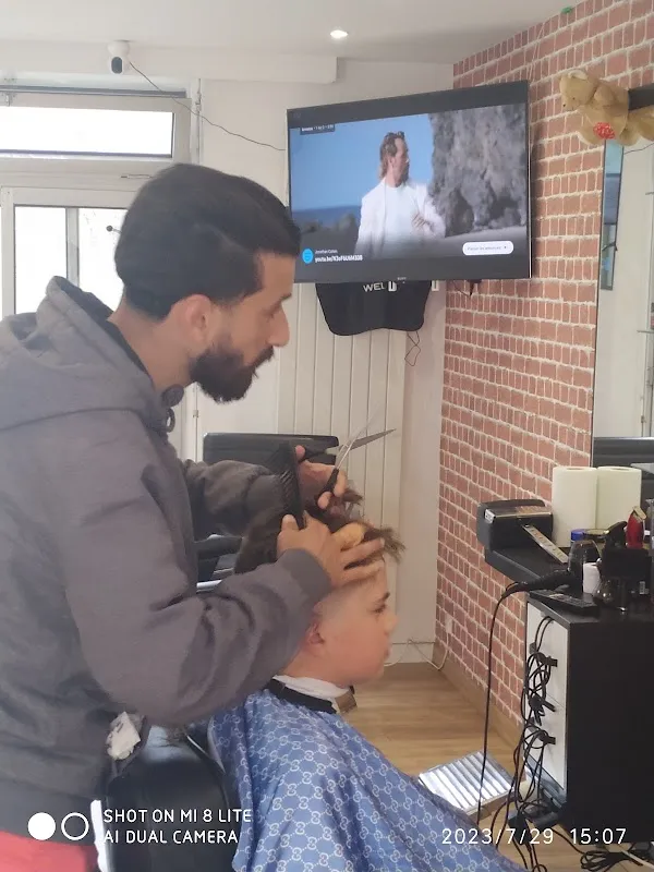 Magic hair