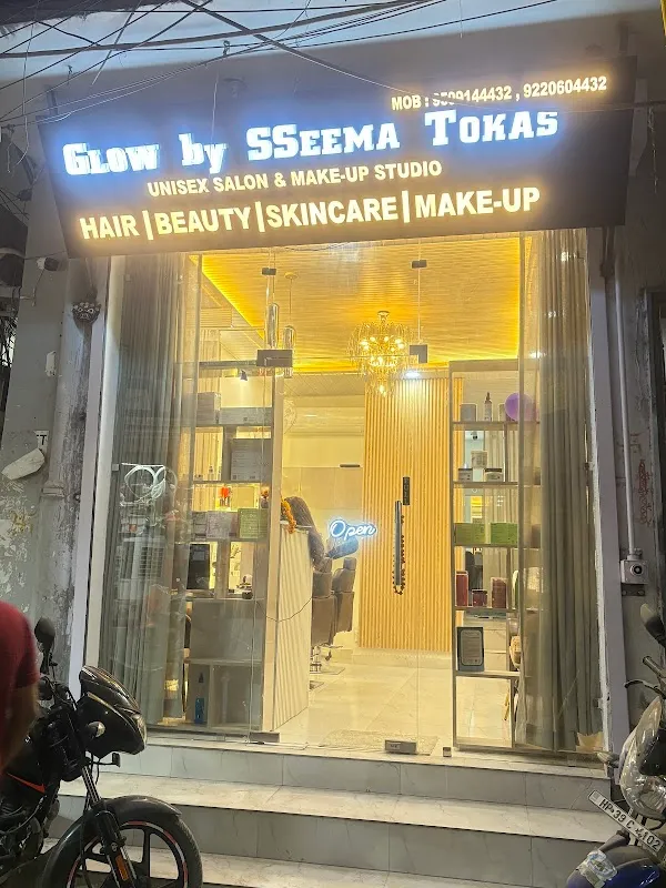 Glow by SSeema Tokas [unisex salon Hair, Skin n makeup studio]
