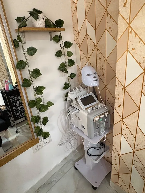 Chhetri's Makeover Professional Ladies Salon & Academy