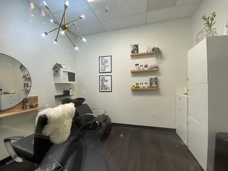 Honey & Comb Hair Design