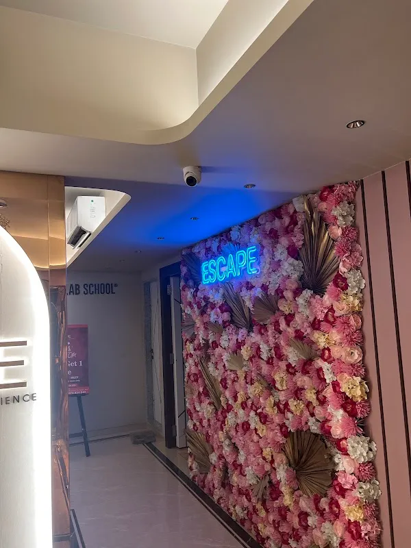 ESCAPE - A BESPOKE BEAUTY & WELLNESS EXPERIENCE