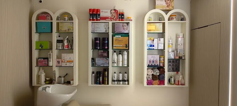 Relax Family Salon- Unisex Salon | Makeup | Facial.| Hair Cut | Keratin | Botox | Pedicure -Menicure