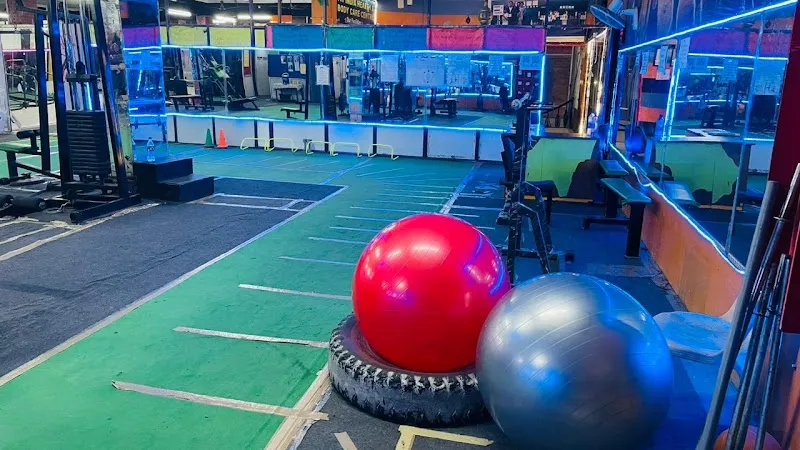 FIT INDIA HEALTH & BODY CARE CENTRE