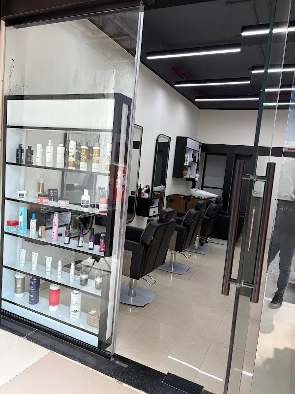 JBS UNISEX SALON | Beauty Salon in Thane | Makeup Artist | Nail Artist | Hairstylist in Thane