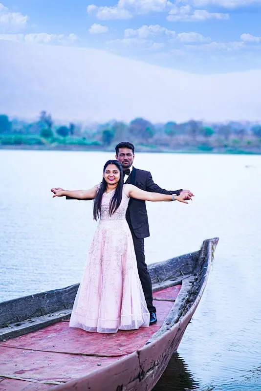 R Studio Photography