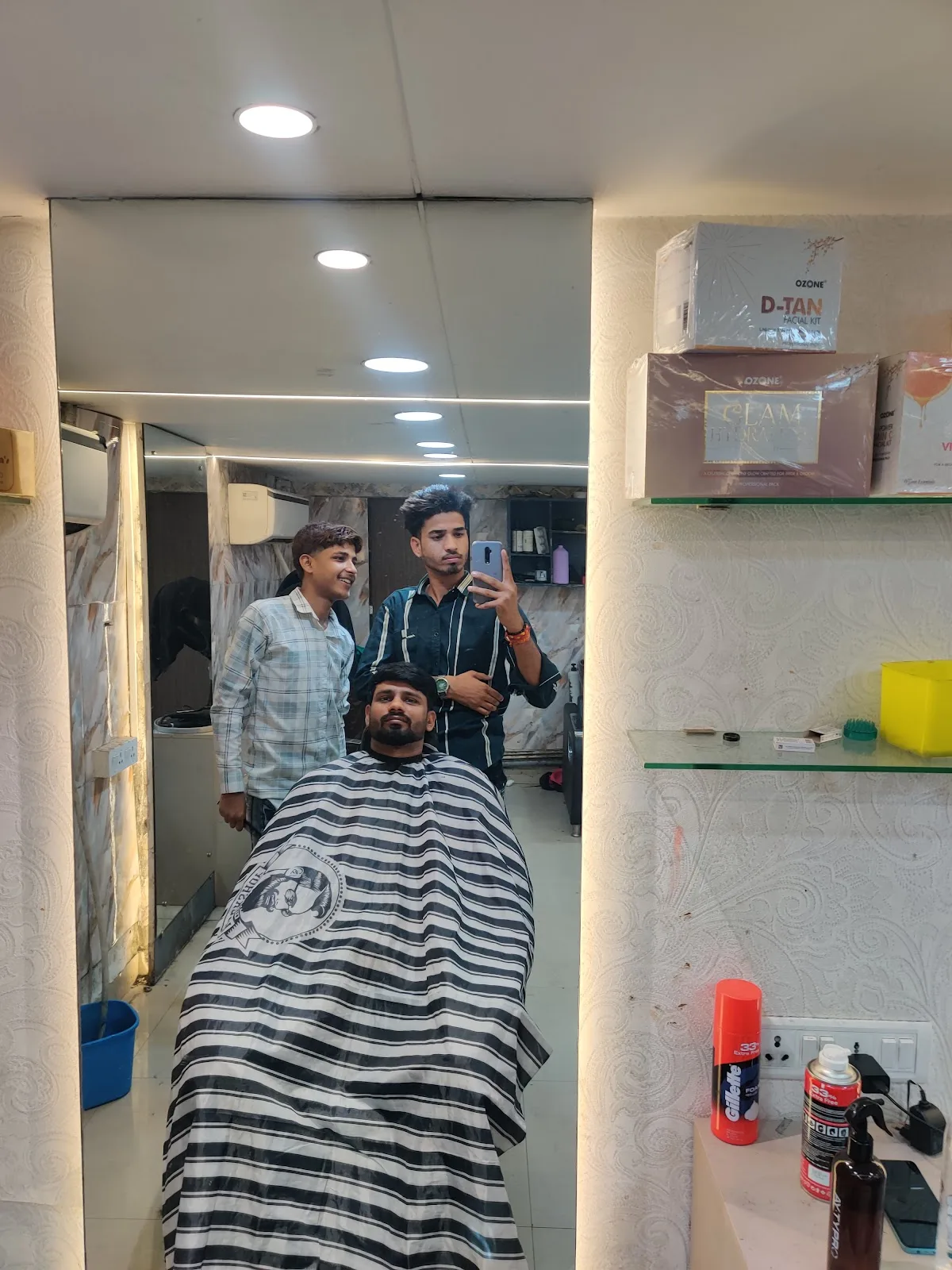 Siya's Professional Unisex Salon