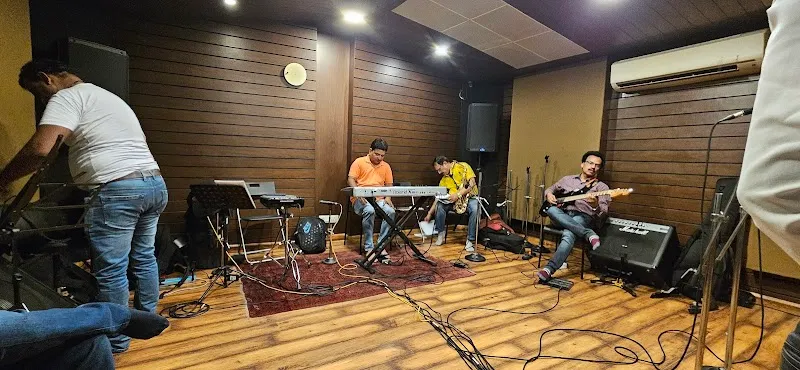 Trifecta Records - Recording Studio In Defence Colony Delhi - Music Studio In Defence Colony Delhi