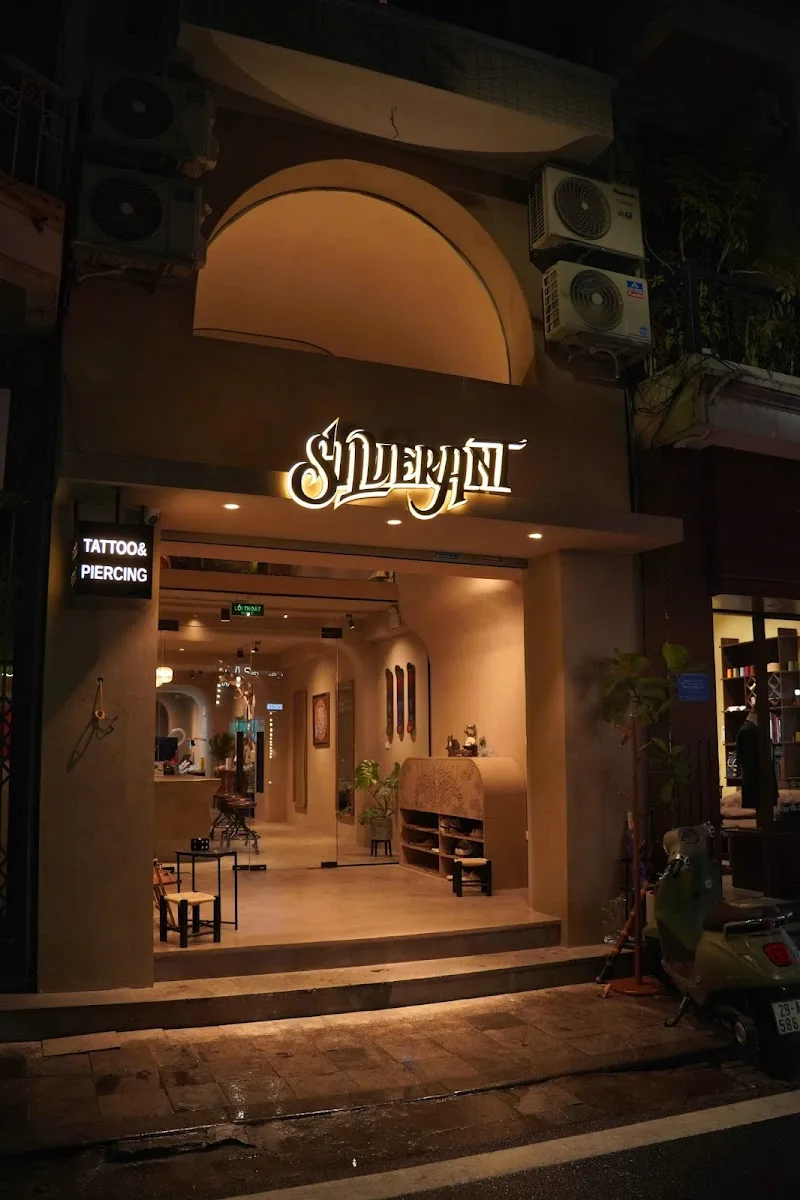 Silver Ant Tattoo Studio