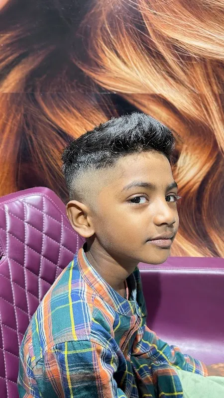 SG Hair & Beauty unisex salon