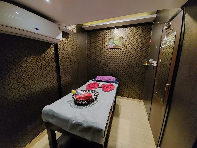 Smayan Salon & Spa