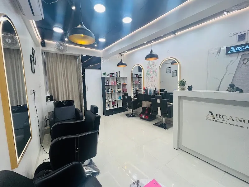 Arcano Unisex Salon & Academy - Best Unisex Salon in Nagpur | Hair Spa & Haircut | Botox & Nanoplastia | Facial & Cleanup
