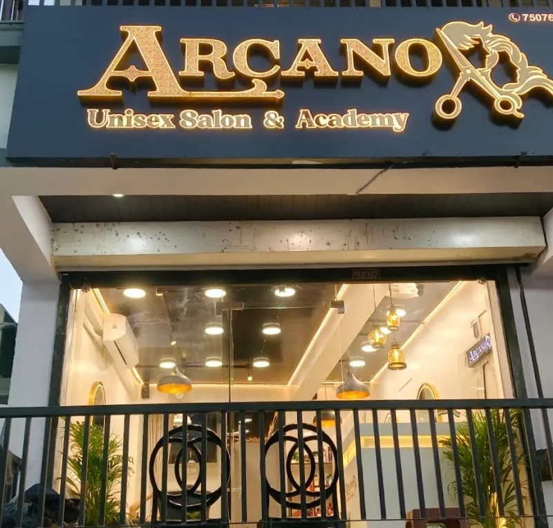 Arcano Unisex Salon & Academy - Best Unisex Salon in Nagpur | Hair Spa & Haircut | Botox & Nanoplastia | Facial & Cleanup