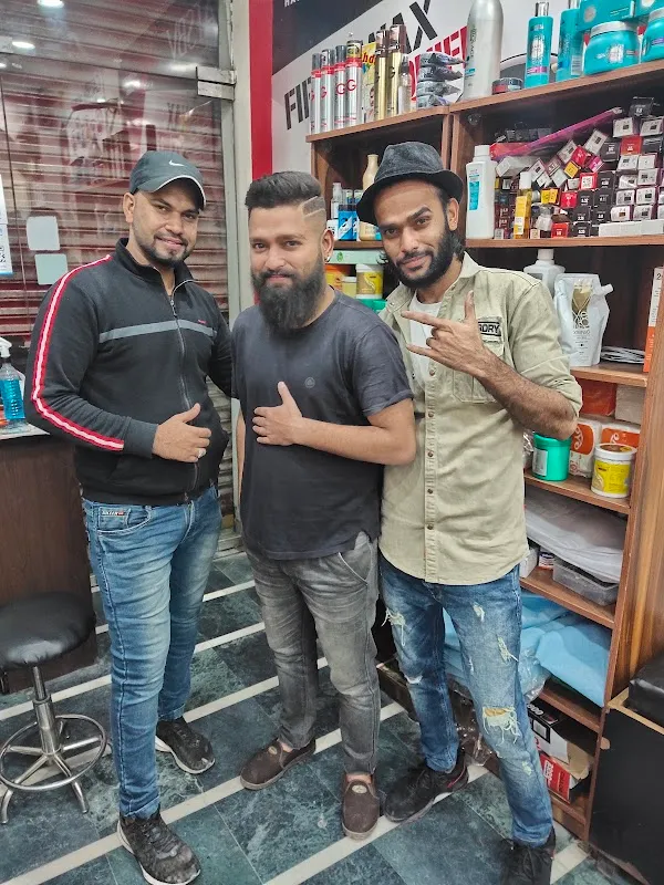 Vm Scissors Unisex Salon