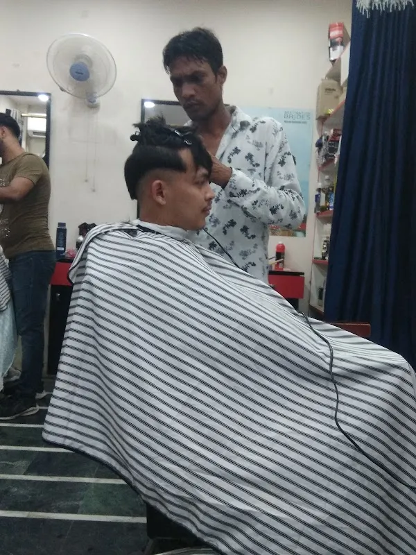Vm Scissors Unisex Salon