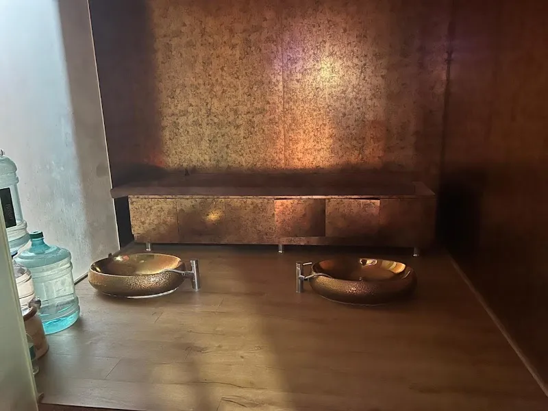 Kyra spa
