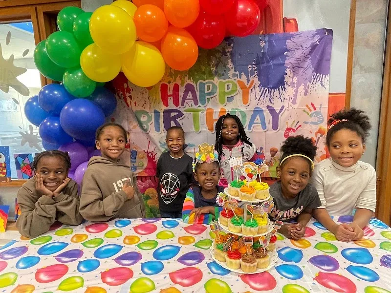 Bee's Arts and Crafts Studio of Yonkers