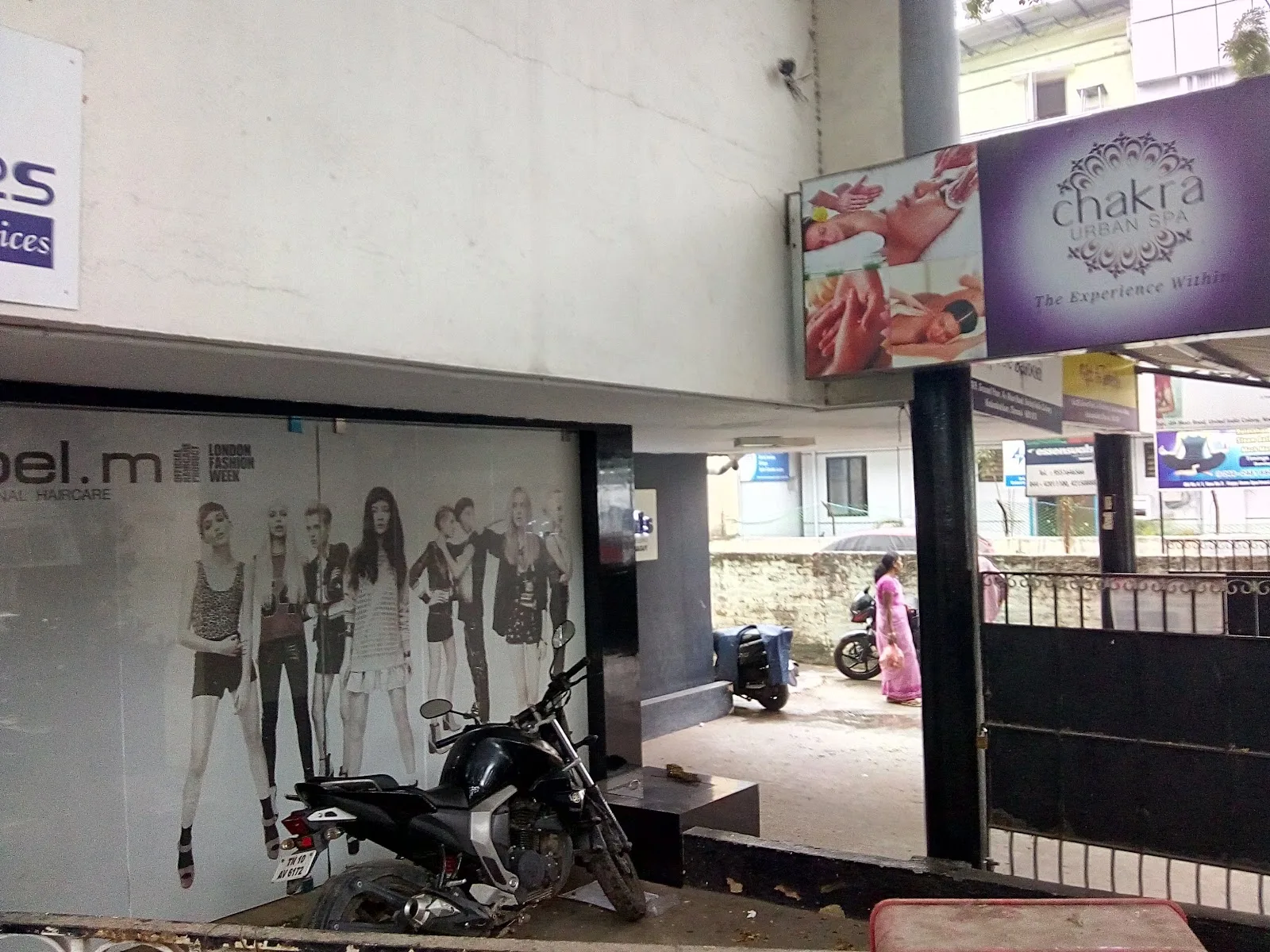 Essensuals By Toni & Guy Kodambakkam